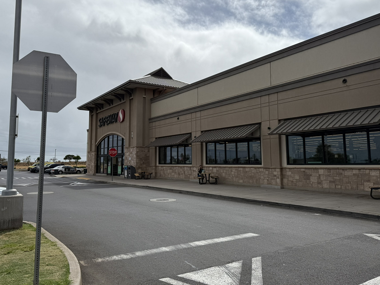 Safeway Supermarket in Kahului